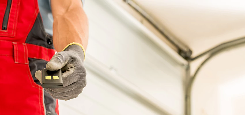 Residential Garage Door Security in Greenacres, California