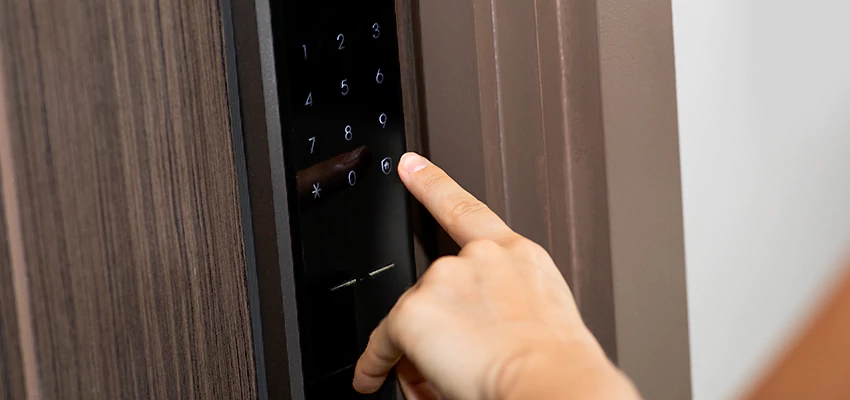 Smart Electric Locks Replacement Services in Greenacres, CA
