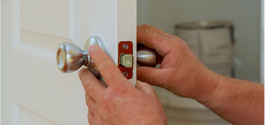 AAA Locksmiths For lock Replacement in Greenacres, California